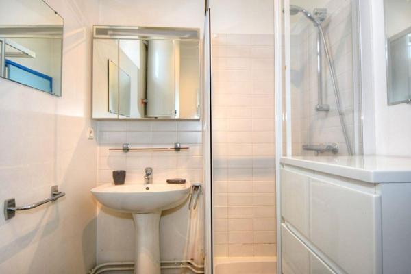 Appartement  2 pièces 36 m2,  de plain pied avec parking