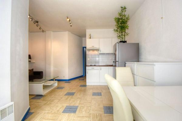 Appartement  2 pièces 36 m2,  de plain pied avec parking