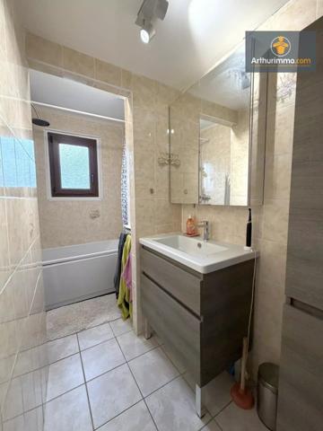 Vente                                                      Maison
                        
                     3 pièces                      66 m2                     à Margny-Lès-Compiègne