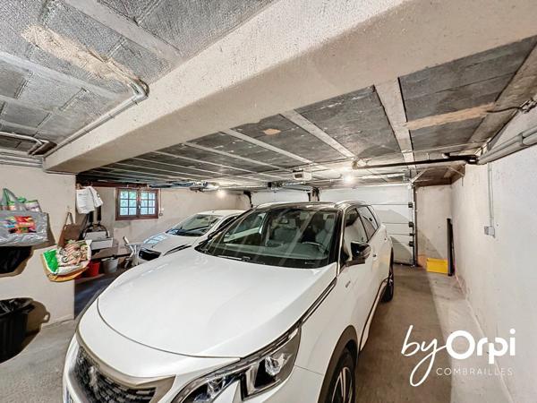 Maison à vendre    10 pièces • 319,72 m2 Montaigut