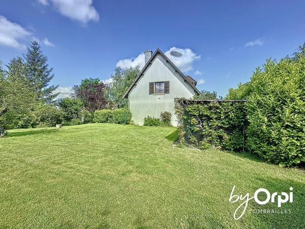 Maison à vendre    10 pièces • 319,72 m2 Montaigut