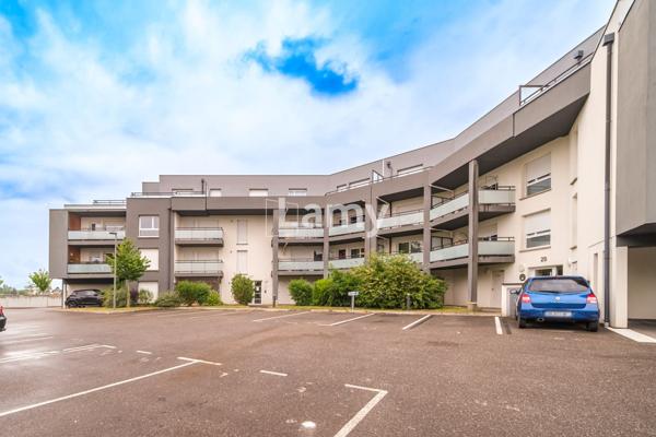 T2 grande terrasse et annexes