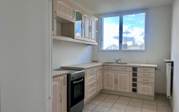 Appartement à louer    3 pièces • 63,96 m2 Beauvais