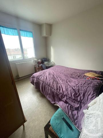 Immeuble à vendre  264,12 m2 PARTHENAY - 79