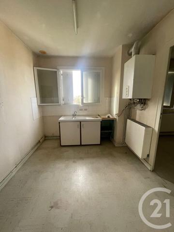 Immeuble à vendre  264,12 m2 PARTHENAY - 79