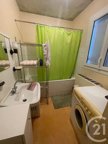 Immeuble à vendre  264,12 m2 PARTHENAY - 79