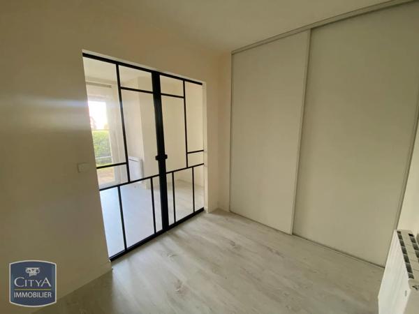 Appartement à louer 1 pièce 34.02m² Villeneuve-sur-Lot (47300)
