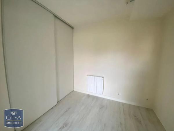 Appartement à louer 1 pièce 34.02m² Villeneuve-sur-Lot (47300)