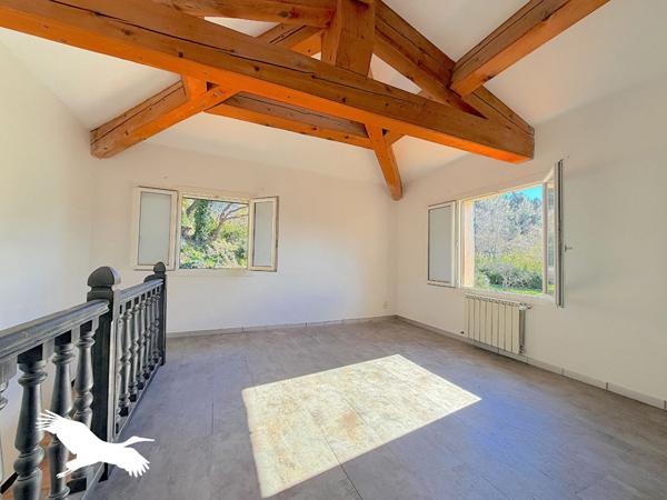 Maison à vendre |  Roquevaire |  6 pièces | 196 m²