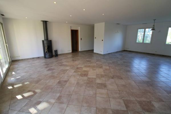 Maison à vendre 5 pièces de 153 m²