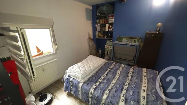 Appartement F3 à vendre  3 pièces - 85 m 2   CHALONS EN CHAMPAGNE  - 51