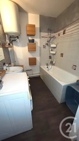 Appartement F3 à vendre  3 pièces - 85 m 2   CHALONS EN CHAMPAGNE  - 51
