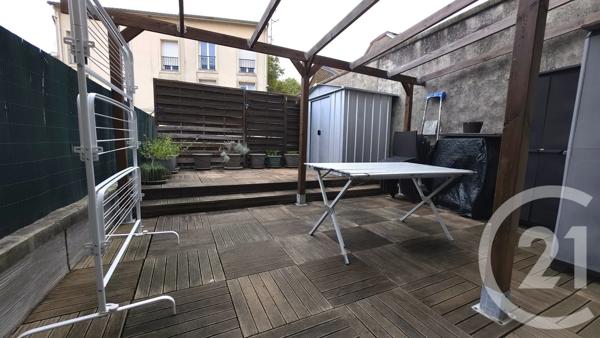 Appartement F3 à vendre  3 pièces - 85 m 2   CHALONS EN CHAMPAGNE  - 51