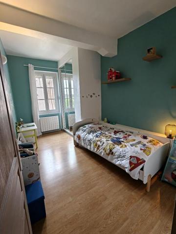 Maison de village 160 m² habitable T 5 avec jardin et garage