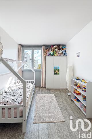 Appartement à vendre 3 pièces 74 m² Chennevières-sur-Marne