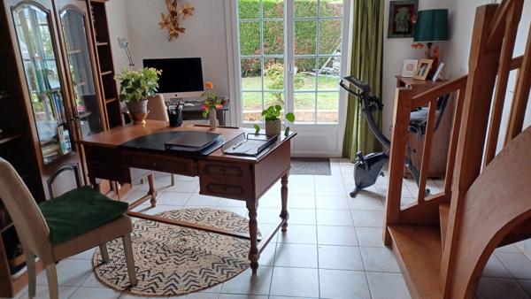 À vendre - Maison individuelle, 7 pièces située à Faverolles-sur-Cher (41400)
