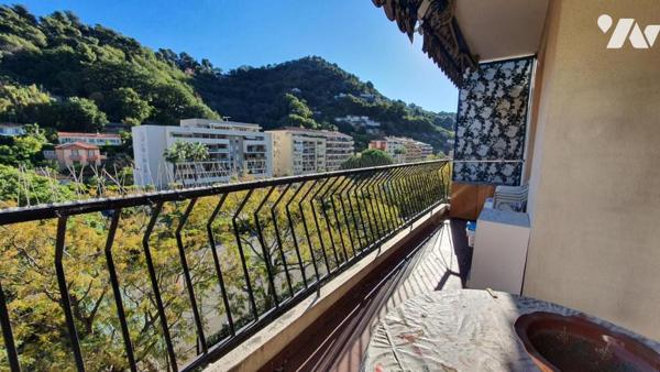 MENTON - TROIS PIÉCES 