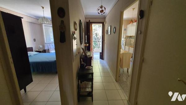 MENTON - TROIS PIÉCES 