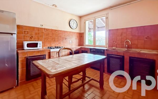 Maison à vendre    1 pièce •  Bollène