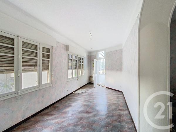 Maison à vendre  12 pièces - 243,40 m2 BROUT VERNET - 03