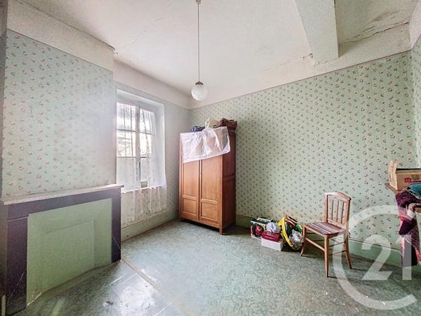 Maison à vendre  12 pièces - 243,40 m2 BROUT VERNET - 03