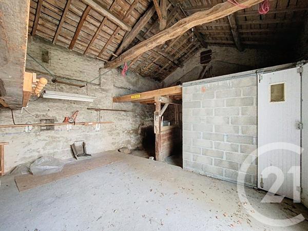 Maison à vendre  12 pièces - 243,40 m2 BROUT VERNET - 03