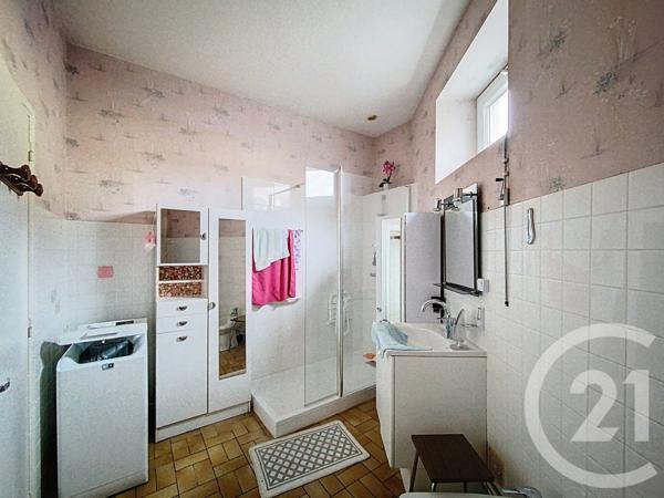 Maison à vendre  12 pièces - 243,40 m2 BROUT VERNET - 03