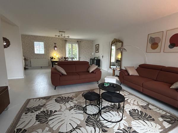 Maison - 6 pièces - 168 m²