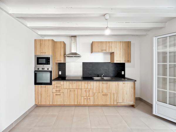 ✨ MÛRS-ERIGNÉ – Maison de caractère avec architecture atypique, vie de plain-pied et grand terrain