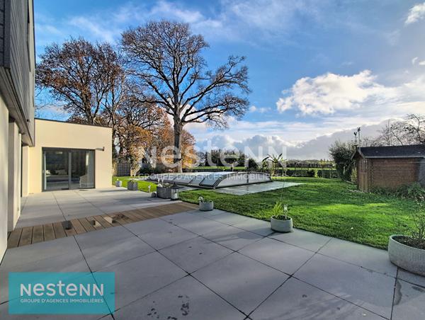 À vendre - Maison Passive d'Architecte à Pommeret -174 m² - Toits Plats, Piscine & Air Sain - Proche Littoral !