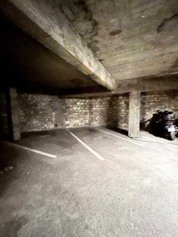 Parking / box Paris