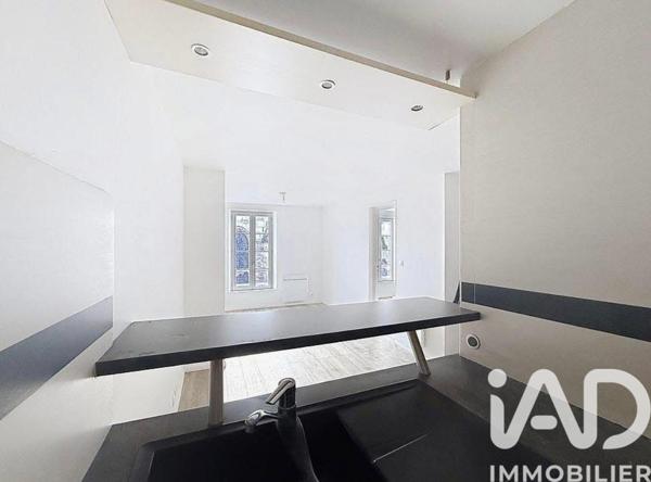 Immeuble à vendre 330 m² Villeneuve-sur-Yonne