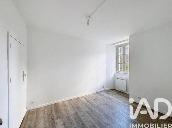 Immeuble à vendre 330 m² Villeneuve-sur-Yonne