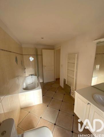 Immeuble à vendre 330 m² Villeneuve-sur-Yonne