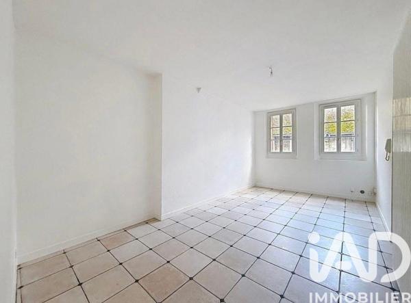Immeuble à vendre 330 m² Villeneuve-sur-Yonne