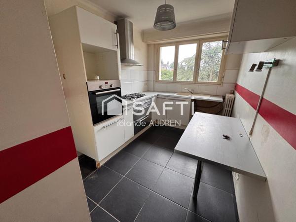 NANTES, Appartement T3, balcons, parking et cave