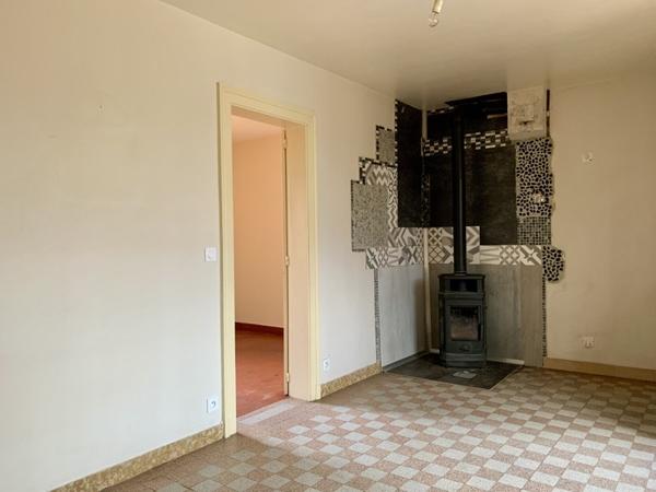 Maison à vendre 70 876 € Luçay-le-Mâle 3 p 48 m² DPE F
