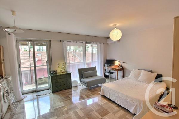 Appartement F3 à vendre  3 pièces - 107 m2 ROQUEBRUNE CAP MARTIN - 06