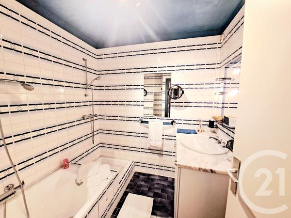 Appartement F3 à vendre  3 pièces - 107 m2 ROQUEBRUNE CAP MARTIN - 06