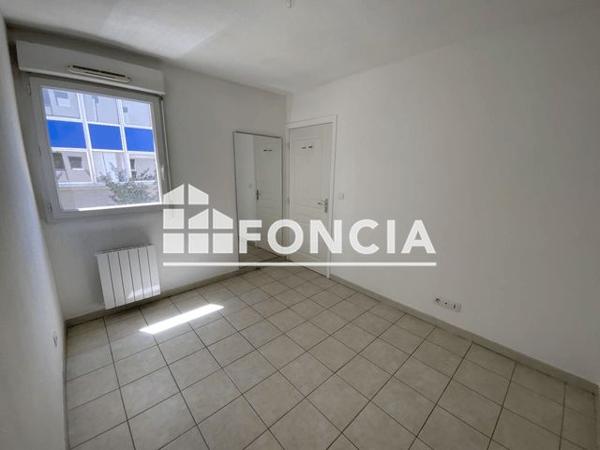 Location Appartement 2 pièces 48.1 m² - 78 BIS AVENUE JEAN JAURES Nimes 30000
