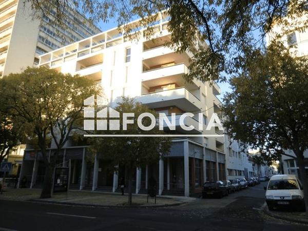 Location Appartement 2 pièces 48.1 m² - 78 BIS AVENUE JEAN JAURES Nimes 30000