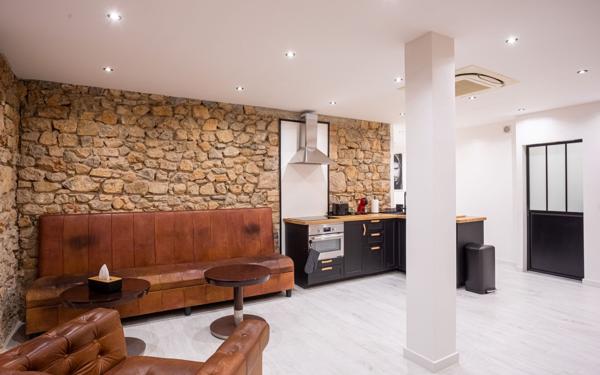 Appartement à vendre    3 pièces • 87 m2 Cannes