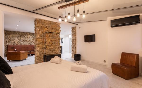 Appartement à vendre    3 pièces • 87 m2 Cannes