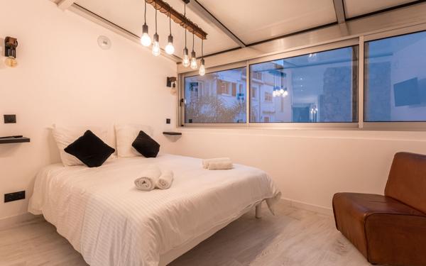 Appartement à vendre    3 pièces • 87 m2 Cannes