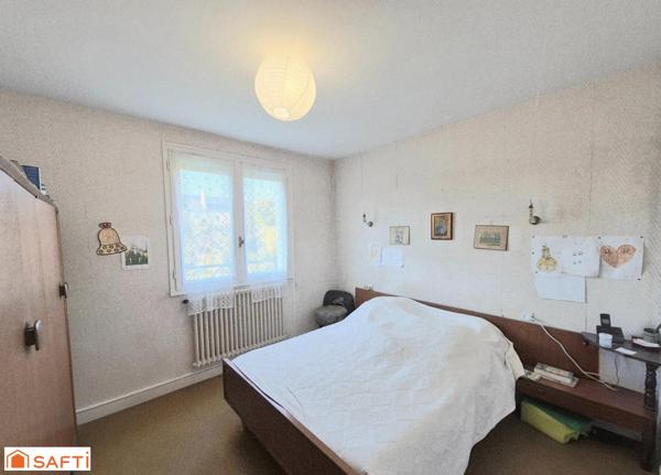 Maison idéalement placée proche écoles et commerces