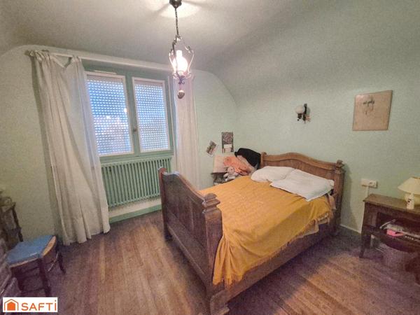 Maison idéalement placée proche écoles et commerces