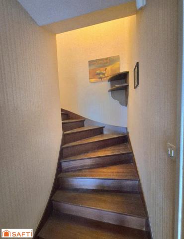 Maison idéalement placée proche écoles et commerces