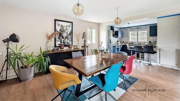 Maison - 8 Pièces - 121m2