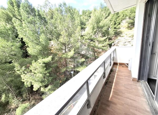 Super Cadenelle, 13008 Lot de 3 chambres