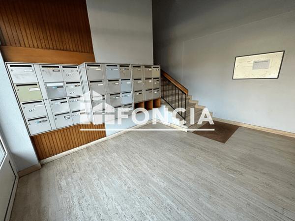 Location Studio meublé 22.82 m² - 11 RUE DU VIEUX COLLEGE Thionville 57100